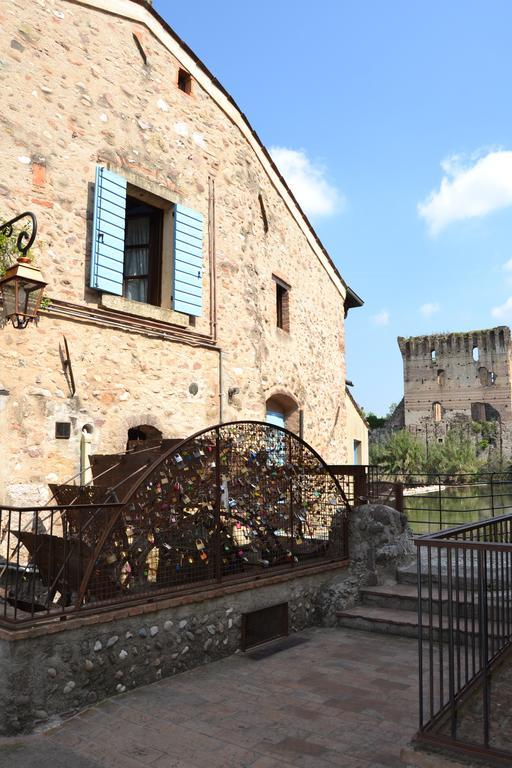 Hotel Le Finestre Su Borghetto Valeggio sul Mincio Esterno foto
