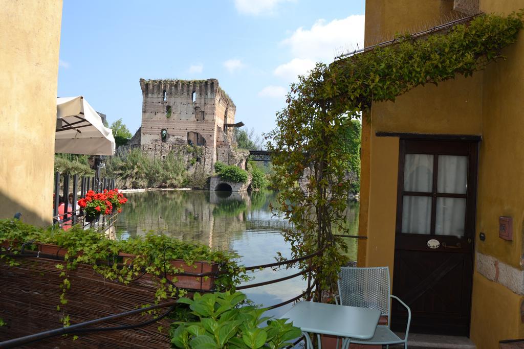 Hotel Le Finestre Su Borghetto Valeggio sul Mincio Esterno foto