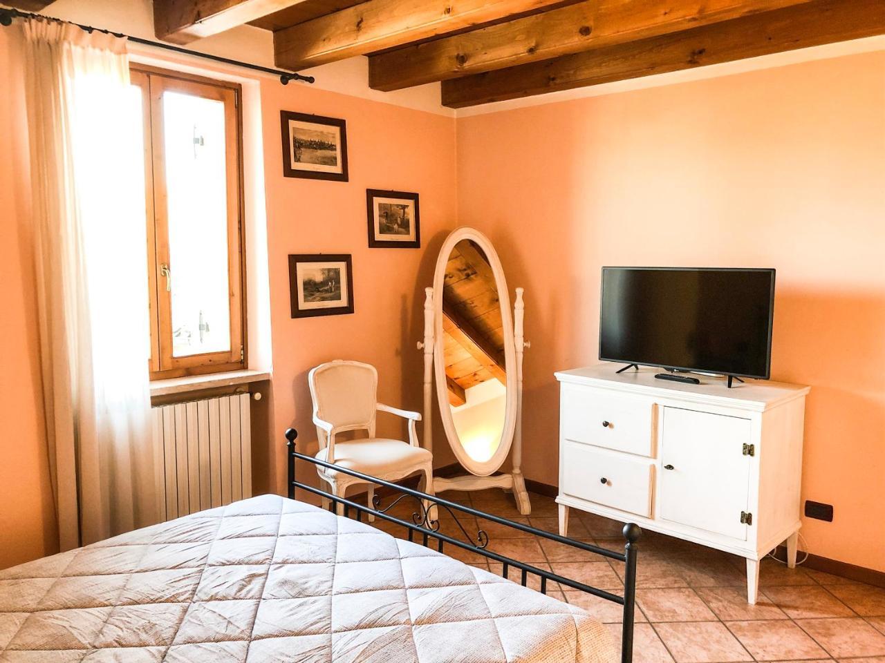 Hotel Le Finestre Su Borghetto Valeggio sul Mincio Esterno foto