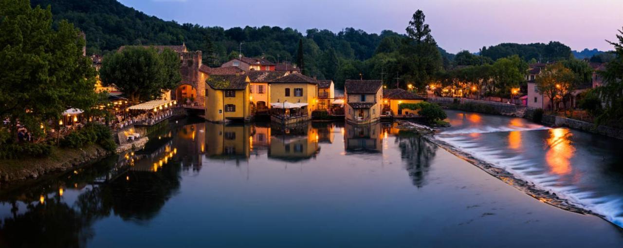 Hotel Le Finestre Su Borghetto Valeggio sul Mincio Esterno foto
